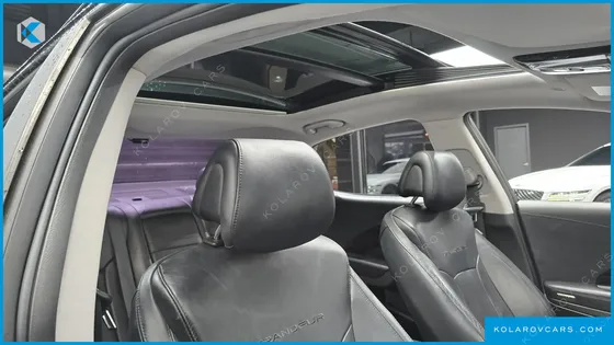 HYUNDAI GRANDEUR HG240 LUXURY