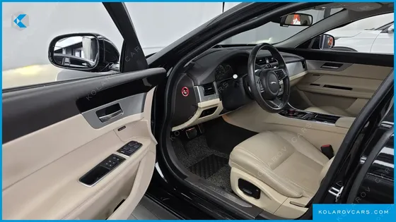 JAGUAR XF 20D PRESTIGE