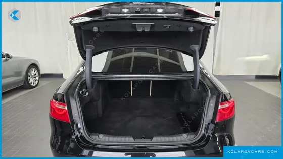 JAGUAR XF 20D PRESTIGE
