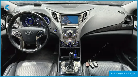 HYUNDAI GRANDEUR HG240 LUXURY