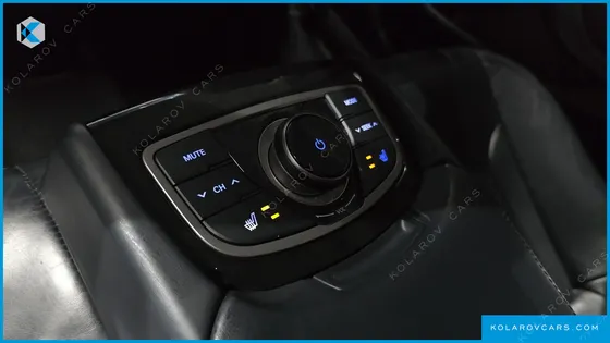 HYUNDAI GRANDEUR HG240 LUXURY