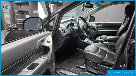 KGM - SSANGYONG KORANDO 4WD OUTDOOR EDITION 9-SEATER