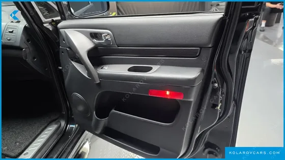 KGM - SSANGYONG KORANDO 4WD OUTDOOR EDITION 9-SEATER