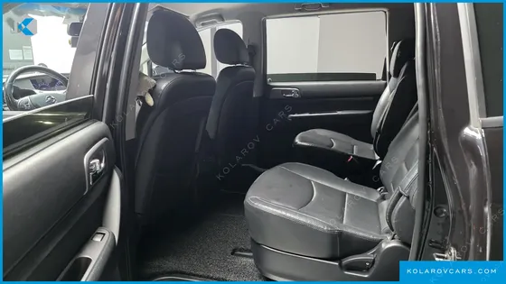 KGM - SSANGYONG KORANDO 4WD OUTDOOR EDITION 9-SEATER