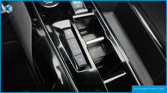 PEUGEOT 5008 1.2 PURE TECH GT