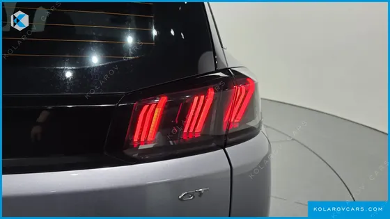PEUGEOT 5008 1.2 PURE TECH GT