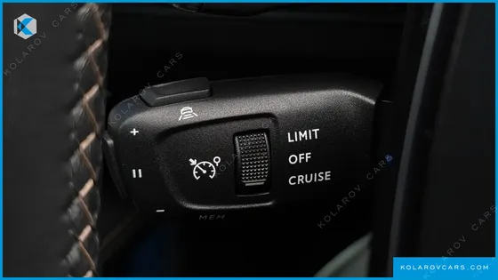 PEUGEOT 5008 1.2 PURE TECH GT