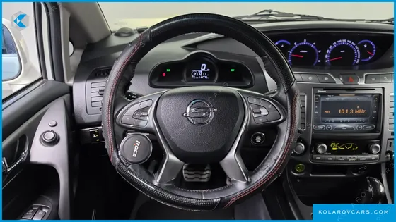 KGM - SSANGYONG KORANDO 4WD TX 9-SEATER