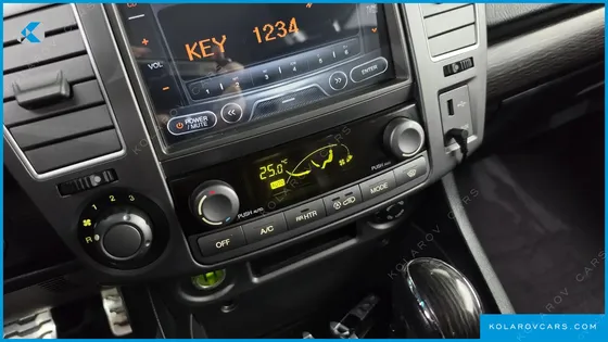 KGM - SSANGYONG KORANDO 4WD TX 9-SEATER