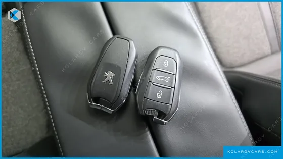 PEUGEOT 5008 1.6 BLUEHDI ALLURE