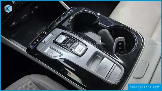 HYUNDAI TUCSON GASOLINE 1.6 TURBO 2WD