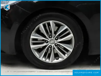 HYUNDAI GRANDEUR LPG HG300 HANDICAPPED ONLY