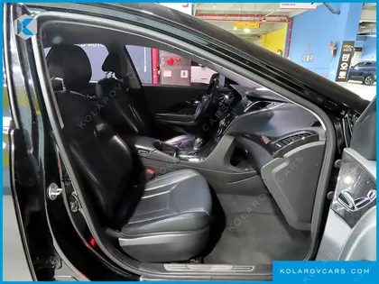 HYUNDAI GRANDEUR LPG HG300 HANDICAPPED ONLY