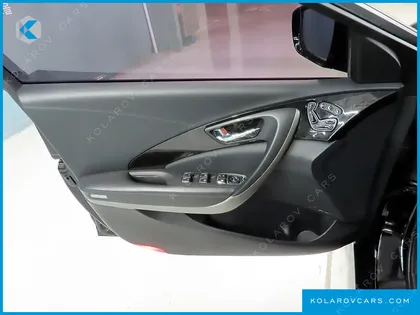 HYUNDAI GRANDEUR LPG HG300 HANDICAPPED ONLY