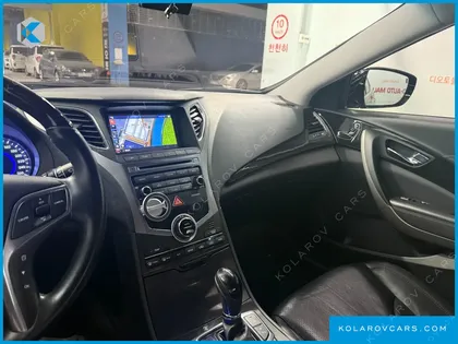 HYUNDAI GRANDEUR LPG HG300 HANDICAPPED ONLY