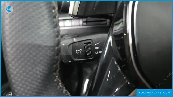 PEUGEOT 5008 1.2 PURE TECH GT