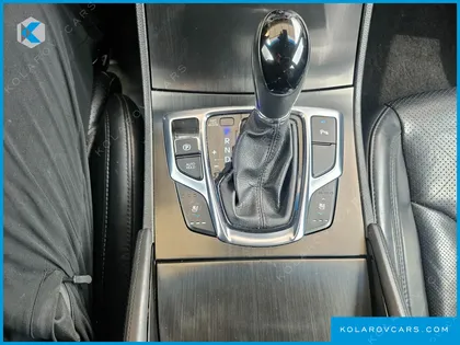 HYUNDAI GRANDEUR HG240 MODERN