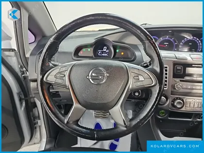 KGM - SSANGYONG KORANDO 4WD TX 11-SEATER
