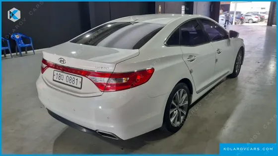 HYUNDAI GRANDEUR HG240 MODERN