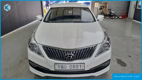 HYUNDAI GRANDEUR HG240 MODERN