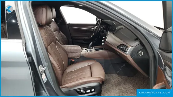 BMW 5 SERIES 530I XDRIVE M SPORT PACKAGE PLUS