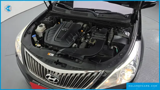 HYUNDAI GRANDEUR HG220 DIESEL MODERN