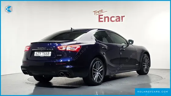 MASERATI GHIBLI 3.0 GRANSPORT
