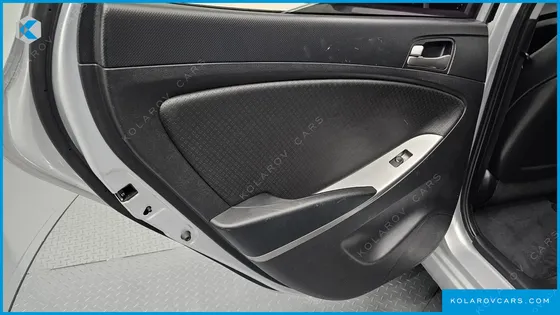 HYUNDAI ACCENT DIESEL 1.6 VGT SMART