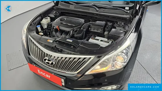 HYUNDAI GRANDEUR HG240 MODERN