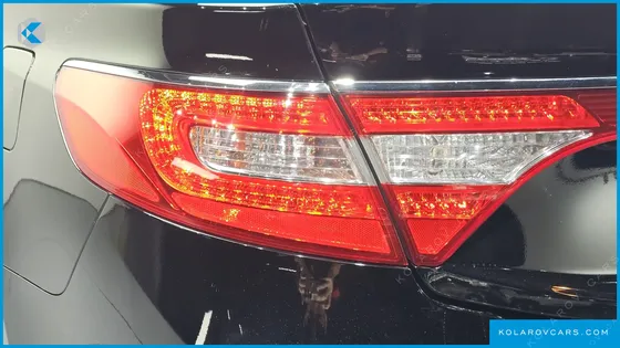 HYUNDAI GRANDEUR HG240 MODERN