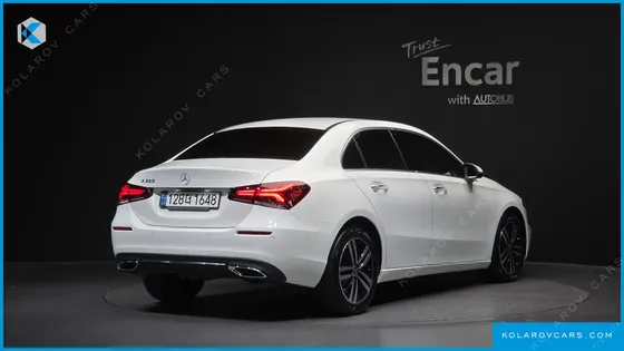 MERCEDES A-CLASS A220 SEDAN