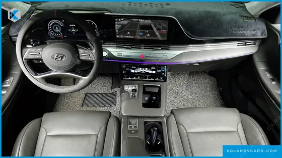 HYUNDAI GRANDEUR 3.3