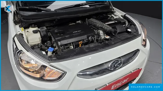 HYUNDAI ACCENT DIESEL WIT 1.6 VGT MODERN