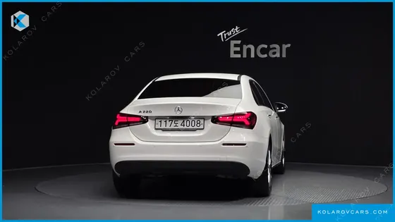 MERCEDES A-CLASS A220 SEDAN
