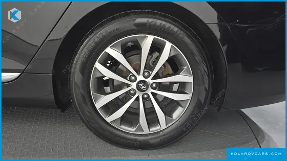 HYUNDAI GRANDEUR LPG HG300 HANDICAPPED ONLY