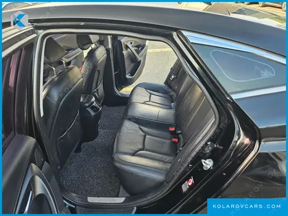 HYUNDAI GRANDEUR HG240 MODERN COLLECTION