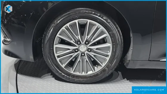 HYUNDAI GRANDEUR HG220 DIESEL MODERN COLLECTION