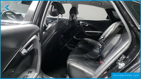 HYUNDAI GRANDEUR HG220 DIESEL MODERN COLLECTION