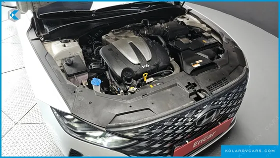 HYUNDAI GRANDEUR 3.0 LPI RENT CAR