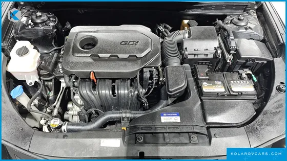 HYUNDAI GRANDEUR HG240 MODERN