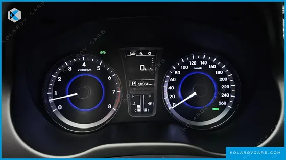 HYUNDAI GRANDEUR HG240 MODERN