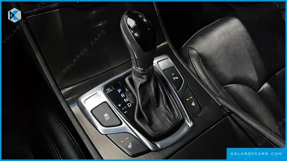 HYUNDAI GRANDEUR HG240 MODERN