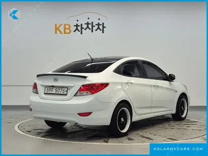 HYUNDAI ACCENT 1.4 VVT LUXURY