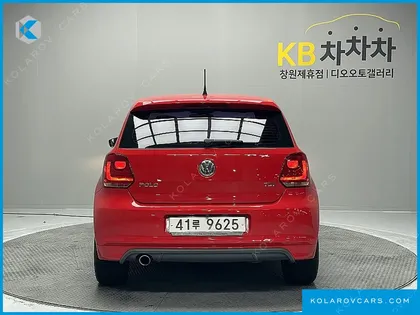 VOLKSWAGEN POLO 1.6 TDI R-LINE