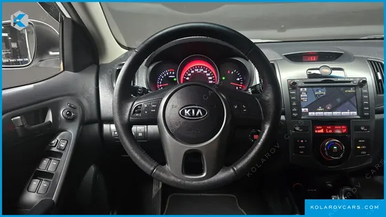 KIA FORTE 1.6 GDI LUXURY