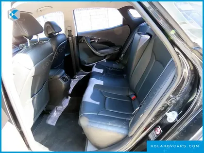HYUNDAI GRANDEUR HG240 MODERN