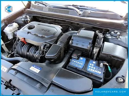HYUNDAI GRANDEUR HG240 MODERN