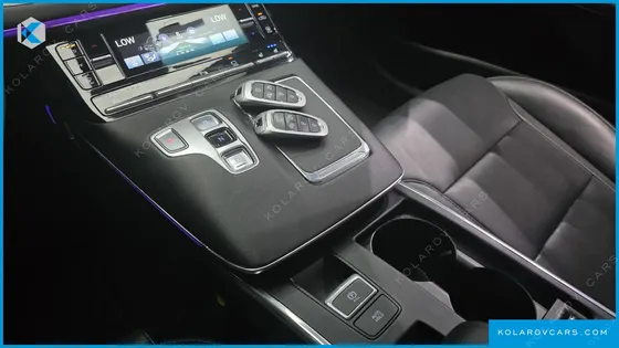 HYUNDAI GRANDEUR 2.5