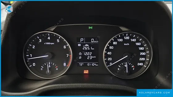 HYUNDAI ELANTRA (AVANTE) 1.6 LPI SMART (RENTAL CAR)