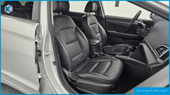 HYUNDAI ELANTRA (AVANTE) 1.6 LPI SMART (RENTAL CAR)